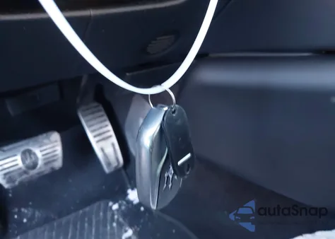 2015 Maserati Ghibli z USA, uszkodzony, nr VIN ZAM57XSA0F1139026